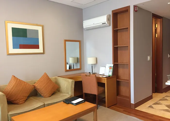 Somerset Palace Apartment